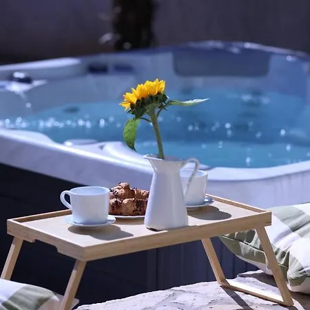 House Marea With Jacuzzi