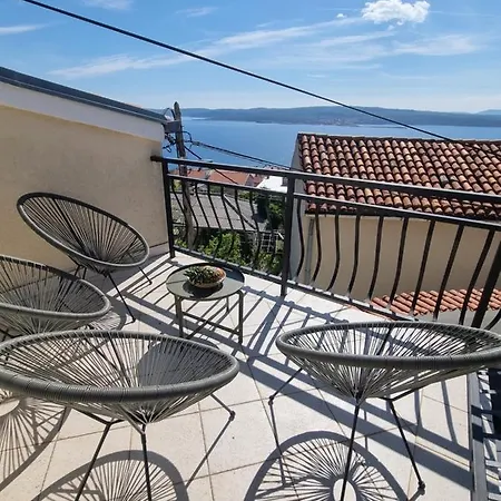 Dom wakacyjny House Marea With Jacuzzi