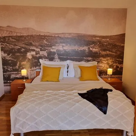 Dom wakacyjny House Marea With Jacuzzi