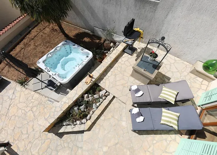 House Marea With Jacuzzi Crikvenica