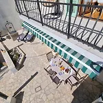 House Marea With Jacuzzi *