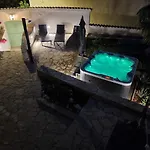 Feriehus House Marea With Jacuzzi Crikvenica