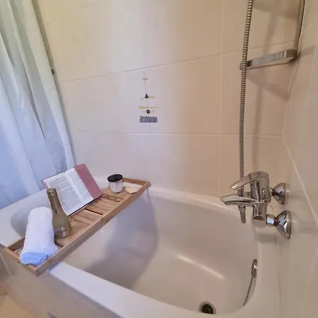 House Marea With Jacuzzi Nyaraló