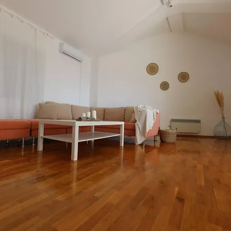 House Marea With Jacuzzi