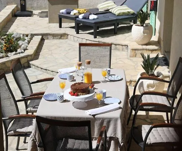 Σπίτι διακοπών House Marea With Jacuzzi